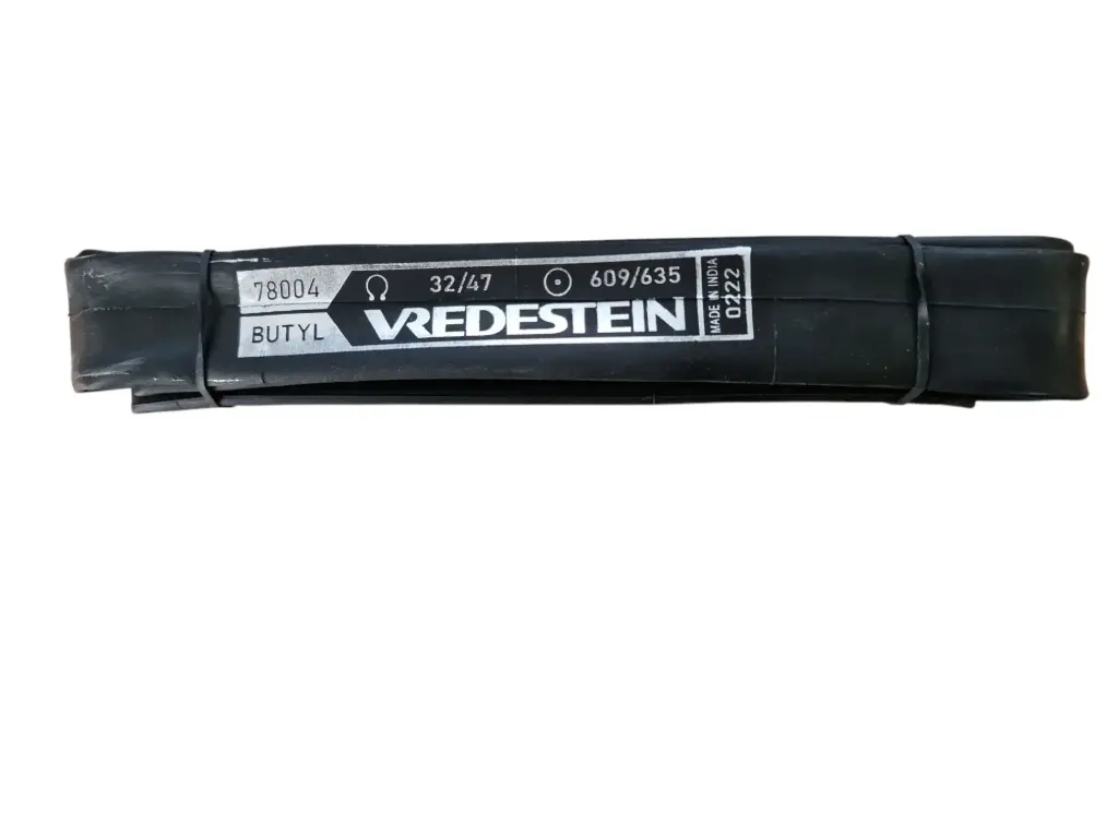 Inner tube Vredestein Standard SV 28'' 32/47-609/635 black